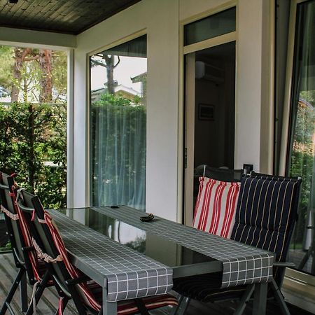 Ivy Lalzi Bay Beach House Durrës Buitenkant foto